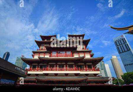 Singapore - Jun 12, 2017. Top of Tooth Relic Temple in Singapore. The remarkable temple, in the heart of Singapore Chinatown, has much to interest its Stock Photo