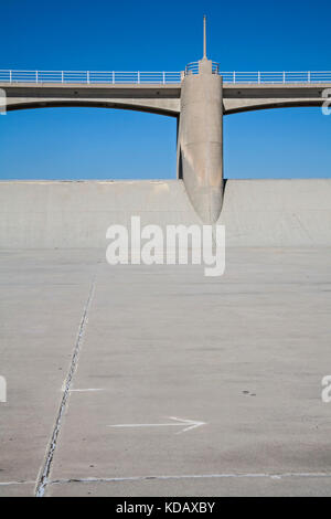 Sepulveda Dam, Sepulveda Basin recreation area, Los Angeles, California, USA Stock Photo