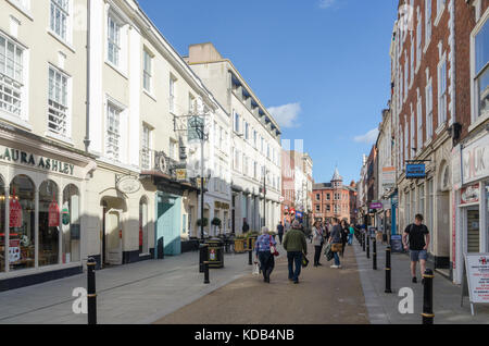 Shoppers in the pedestrianised Broad Street in Worcester, UK Stock Photo