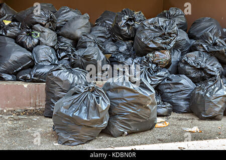 Bin Bag Garbage Bin Trash Garbage Rubbish Plastic Bags Pile Stock Photo by  ©cgdeaw 215231394