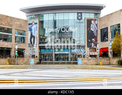 The Lowry Outlet Centre at Media City UK on the banks of the Manchester Ship Canal in Salford and Trafford, Greater Manchester, England UK Stock Photo