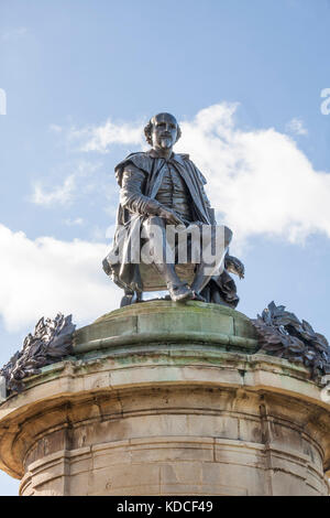 Statue of William Shakespeare by Ronald Gower in Stratford upon Avon,England,UK Stock Photo