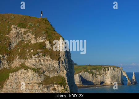 Etretat, Aval cliff , Falaise d´Aval, Natural Arch and Stone Beach, Normandy, Sunset, Seine Maritime, Upper Normandy, Haute Normandie, France. Stock Photo