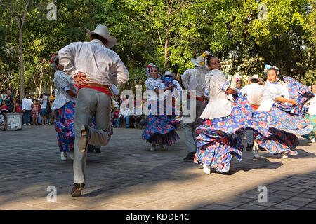 April 4, 2014 Oaxaca, Mexico: dancers in traditional clothing performing in a public park Stock Photo