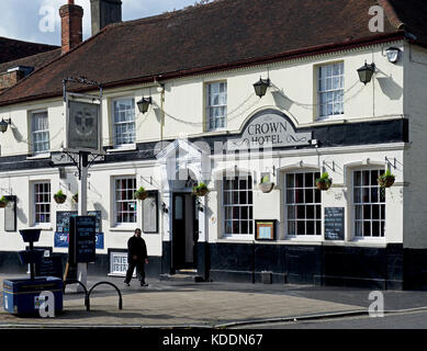 The Crown Hotel, Alton, Hampshire, England UK Stock Photo