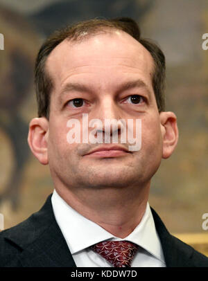 Washington, DC, USA. 12th Oct, 2017. United States Secretary of Labor Alex Acosta prior to the arrival of US President Donald J. Trump who will sign an Executive Order to promote healthcare choice and competition in the Roosevelt Room of the White House in Washington, DC on Thursday, October 12, 2017. The President's controversial plan is designed to make lower-premium health insurance plans more widely available. Credit: MediaPunch Inc/Alamy Live News Stock Photo