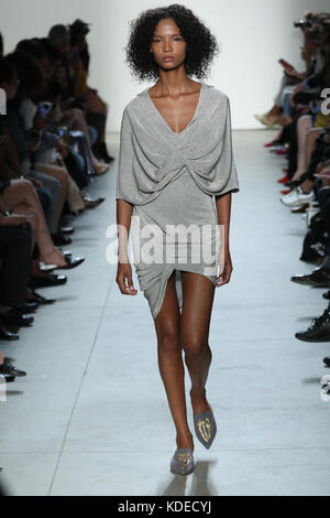 A model on the catwalk during the Lanyu fashion show during New York Fashion Week at Gallery 2, Skylight Clarkson Sq in New York City.  Featuring: model Where: New York City, New York, United States When: 11 Sep 2017 Credit: Jeff Grossman/WENN.com Stock Photo