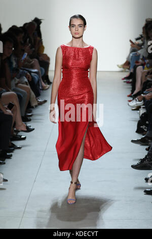 A model on the catwalk during the Lanyu fashion show during New York Fashion Week at Gallery 2, Skylight Clarkson Sq in New York City.  Featuring: model Where: New York City, New York, United States When: 11 Sep 2017 Credit: Jeff Grossman/WENN.com Stock Photo