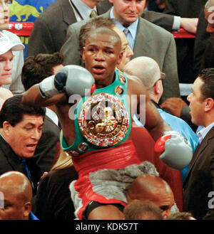 Floyd Mayweather VS. Ricky Hatton at The MGM GRand Garden Arena, Las Vegas, Nevada. December 8, 2007.Kabik / MediaPunch Stock Photo