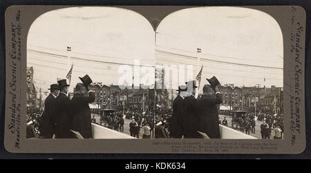 President Roosevelt, with the Mayor of Canton and the Governor of Ohio, reviewing parade on McKinley Memorial Day, Canton, O., Sept. 30, 1901 Stock Photo
