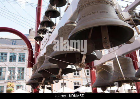 Mons, Belgium. 14th Oct, 2017. Carillon concert on Grand Place in frame of 30th Beatles Day on October, 14, 2017, in Mons, Belgium Credit: Skyfish/Alamy Live News Stock Photo
