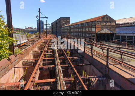 Bethlehem Steel Plant factory, Steelstacks, Pennsylvania,, Abandoned rusting remains of blast furnaces closed 1995, arts and events centre, USA. Stock Photo