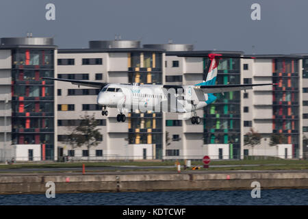 LX-LGN Luxair De Havilland Canada DHC-8-402Q Dash 8 landing at London City Airport. Stock Photo