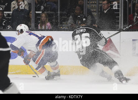 Los Angeles, California, USA. 16th Oct, 2017. New York Islanders forward Mathew Barzal (13) Los Angeles Kings forward Nic Dowd (26) in actions during a 2017-2018 NHL hockey game between Los Angeles Kings and New York Islanders in Los Angeles, on Oct. 15, 2017. Credit: Ringo Chiu/ZUMA Wire/Alamy Live News Stock Photo