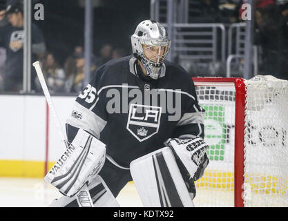 Los Angeles Kings goalie Darcy Kuemper (35) makes a save during the ...