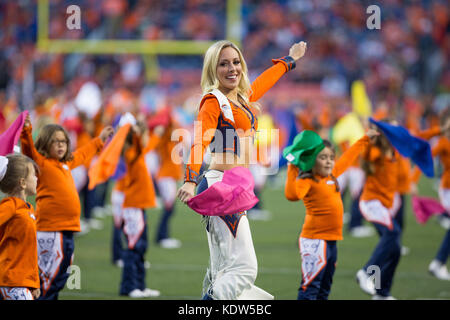 October 15, 2017: Denver Broncos cheer squad during pre-game warm up of an NFL week 6 matchup between the New York Giants and the Denver Broncos at Sports Authority Field at Mile High Stadium Denver CO, Scott D Stivason/Cal Sport Media Stock Photo