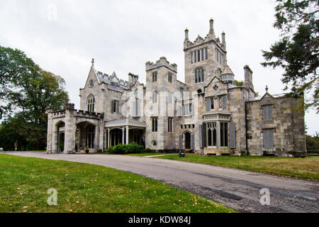 The gothic architecture of historic Lyndhurst Mansion, on the banks of the Hudson River, Tarrytown, New York, USA Stock Photo