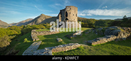 Dolbadarn Castle, Llanberis, Snowdonia, Gwynedd, Wales, UK