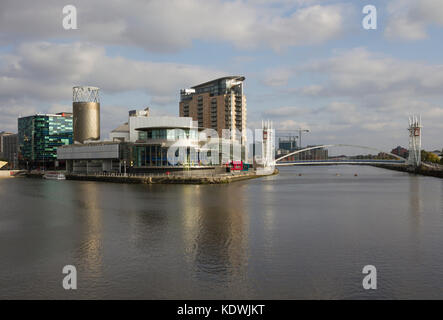 The Lowry Theatre and Gallery in MediaCityUK, Salford Quays, Manchester Stock Photo