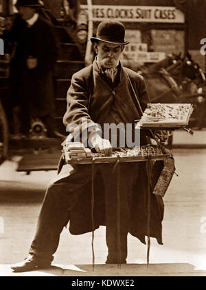 Street trader, London, early 1900s Stock Photo