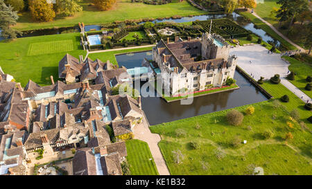 Yew Maze At Hever Castle, Kent, Enlgand Stock Photo: 163529191 - Alamy