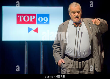 ***FILE PHOTO*** Karel Schwarzenberg, Honorary Chairman of the Czech political party TOP 09, is seen in Prague, Czech Republic, on May 30, 2017. The party is among 10 most preferred parties in pre-election polls. Czech general elections 2017 will be held on October 20-21. (CTK Photo/Vit Simanek) Stock Photo