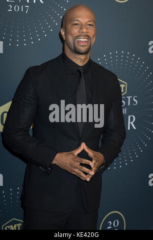 Nashville, Tenessee, USA. 18th Oct, 2017. NASHVILLE, TN - Common arrives on the red carpet at the 2017 CMT Artists of the Year at the Schermerhorn Symphony Center in Nashville, TN. Credit: The Photo Access/Alamy Live News Stock Photo