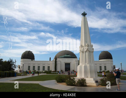 Griffith Observatory is a facility in Los Angeles, California, sitting on the south-facing slope of Mount Hollywood in Los Angeles Stock Photo