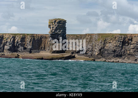 Rock formations between Linney Head and Flimston Head, Pembrokeshire Stock Photo