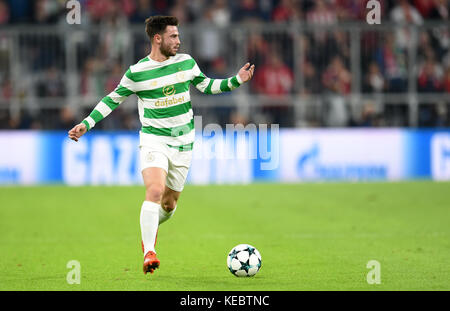 Munich, Germany. 18th Oct, 2017. Glasgow's Patrick Roberts during the Champions League group stage match between FC Bayern Munich and Celtic Glasgow in the Allianz Arena in Munich, Germany, 18 October 2017. Credit: Andreas Gebert/dpa/Alamy Live News Stock Photo
