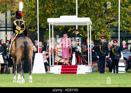 London, UK. 19th Oct, 2017. Queen Elizabeth II reviews The King's Troop Royal HorseArtillery in Hyde Park, on the occasion of their 70th Anniversary. The KTRHA was formed on the wishes of His Majesty King George VI in October 1947. Commonly known as the ''˜Gunners', The Royal Artillery provides firepower to the British Army. Equipped with 13-pounder field guns dating from WWI, the Troop provides ceremonial salutes for Royal occasions and state functions. Credit: ZUMA Press, Inc./Alamy Live News Stock Photo