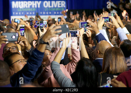 Newark, New Jersey, USA. 19th Oct, 2017. Former US president Barack Obama returns on the campaign trail at a rally for New Jersey gubernatorial candidate Phil Murphy, in Newark, NJ, on October 19, 2017. Credit: Bastiaan Slabbers/Alamy Live News Stock Photo