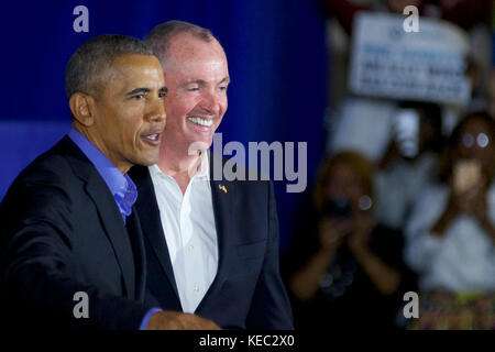 Newark, New Jersey, USA. 19th Oct, 2017. Former US president Barack Obama returns on the campaign trail at a rally for New Jersey gubernatorial candidate Phil Murphy, in Newark, NJ, on October 19, 2017. Credit: Bastiaan Slabbers/Alamy Live News Stock Photo