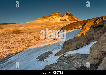 Monte Tronador massif over Castano Overa Glacier, near Refugio Otto Meiling at sunrise, Nahuel Huapi Nat. Park, Patagonia, Argentina Stock Photo