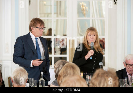 Giles Wood and Mary Killen at the Oldie literary lunch Stock Photo