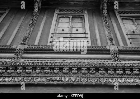 AHMEDABAD, INDIA - NOVEMBER 27, 2016: A traditional house or 'Haveli ...