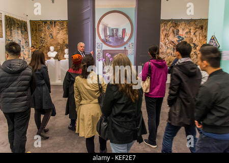 London, UK. 20th Oct, 2017. Hodgkin's collection is displayed in settings based on hise home and studio - Howard Hodgkin: Portrait of the Artist & Arts of the Middle East and India at Sothebys New Bond Street. The sales will take place between 23-25 October. Credit: Guy Bell/Alamy Live News Stock Photo