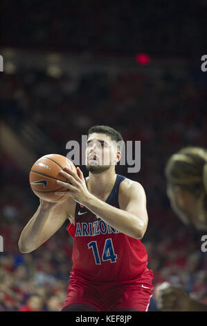 Tucson, Arizona, USA. 20th Oct, 2017. Arizona's Center DUSAN RISTIC (14) shoots a free-throw Friday, Oct. 20, 2017, during the Arizona Red vs Blue game at McKale Center in Tucson, Arizona. Credit: Jeff Brown/ZUMA Wire/Alamy Live News Stock Photo