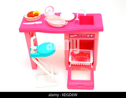 Vintage 1994 Barbie "So Much To Do"  Kitchen Set Toy - Sink and Dishwasher with Stall Stock Photo