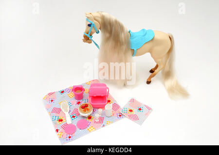 barbie palomino horse