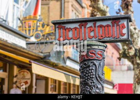 Rüdesheim am Rhein, wine making town in Germany, sign of popular Drosselgasse Stock Photo