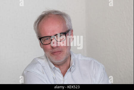 Stuttgart, Germany. 18th Oct, 2017. Conductor Georg Fritzsch, photographed at a press conference at the opera in Stuttgart, Germany, 18 October 2017. Credit: Marijan Murat/dpa/Alamy Live News Stock Photo