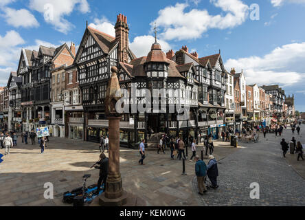 Chester High Cross and Chester Rows in the historic centre of Chester, Cheshire, UK Stock Photo