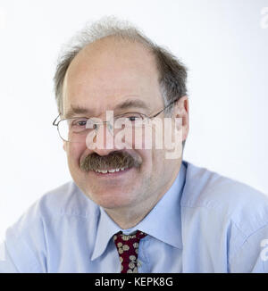 Sir Mark Walport (8656569975) cropped Stock Photo