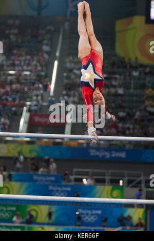 Nastia Liukin (USA) competing on the uneven bars in the Women Qualification at the 2008 Olympic Summer Games, Beijing, China Stock Photo
