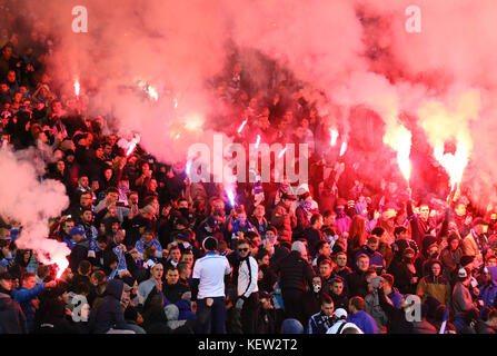 Kiev, Ukraine. 22nd October, 2017. FC Dynamo Kyiv ultras (ultra supporters) burn flares during Ukrainian Premier League game against Shakhtar Donetsk at NSC Olympic stadium in Kyiv, Ukraine. Credit: Oleksandr Prykhodko/Alamy Live News Stock Photo