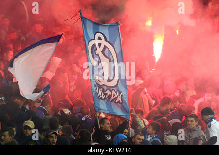 Kiev, Ukraine. 22nd October, 2017. FC Dynamo Kyiv ultras (ultra supporters) burn flares during Ukrainian Premier League game against Shakhtar Donetsk at NSC Olympic stadium in Kyiv, Ukraine. Credit: Oleksandr Prykhodko/Alamy Live News Stock Photo