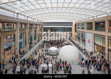 Leiden Square, Westgate Shopping Centre, Oxford, Oxfordshire, England ...