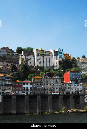 Portugal, Porto, Oporto, River Douro, View to North Bank Stock Photo