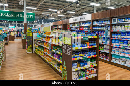 vitamin-and-herbal-supplement-display-shelves-in-a-health-food-store